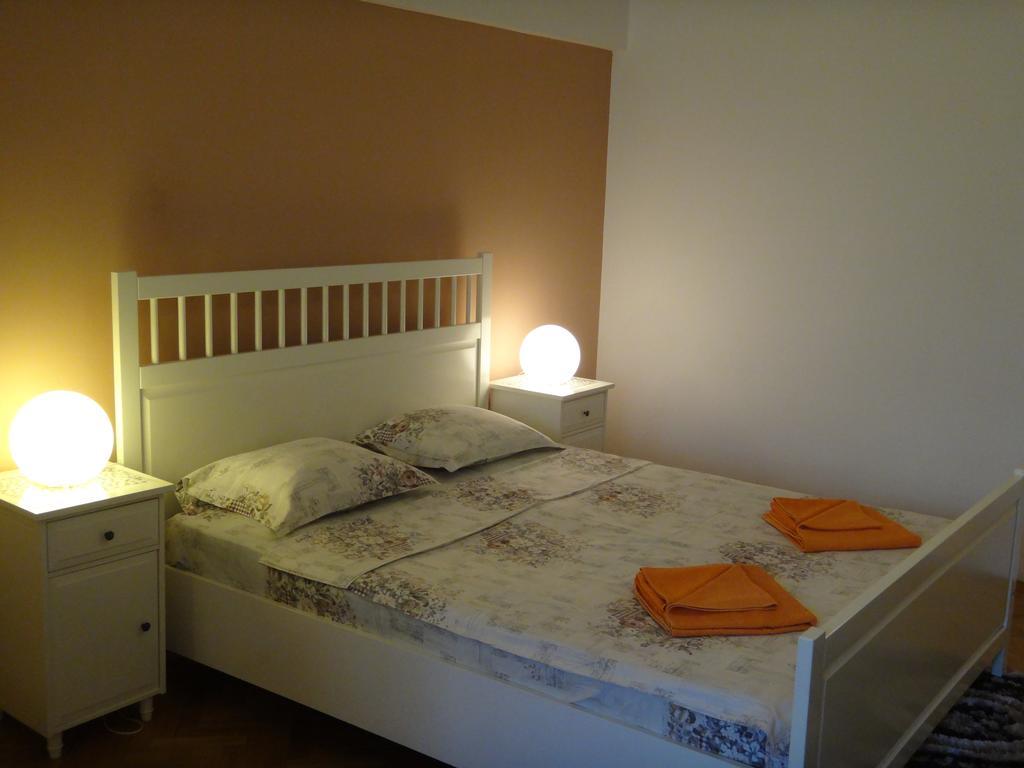 Bucharestby Apartments Bilik gambar