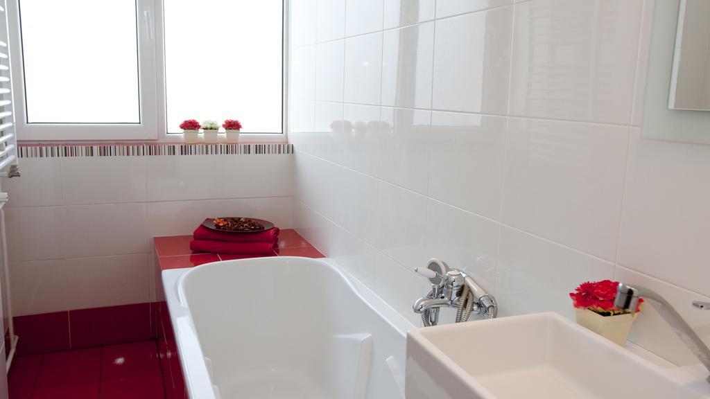Bucharestby Apartments Luaran gambar